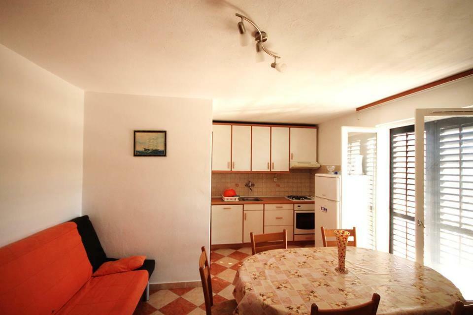 Diving Apartments Molunat Bagian luar foto